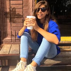 Meet your Posher, Emma